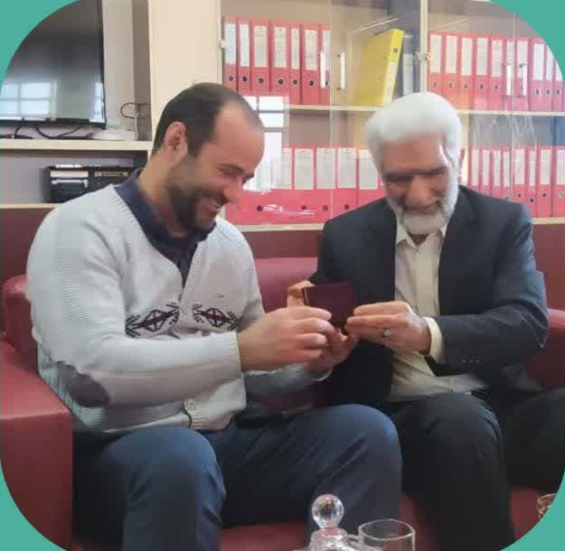 دیدار حقی پور رئیس ستاد توسعه و بازسازی عتبات عالیات استان با مهندس امیری سرپرست شرکت توزیع برق استان
