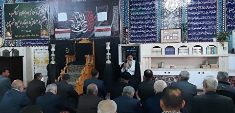 نماینده ولی فقیه در خوزستان در جمع مدیران و خادمین مواکب گفت؛ ویژگی ممتاز مواکب اربعین حسینی مردمی بودن آنان است