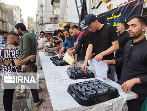 ۱۰ موکب خدمت رسانی به امدادگران حادثه متروپل آبادان را برعهده دارند