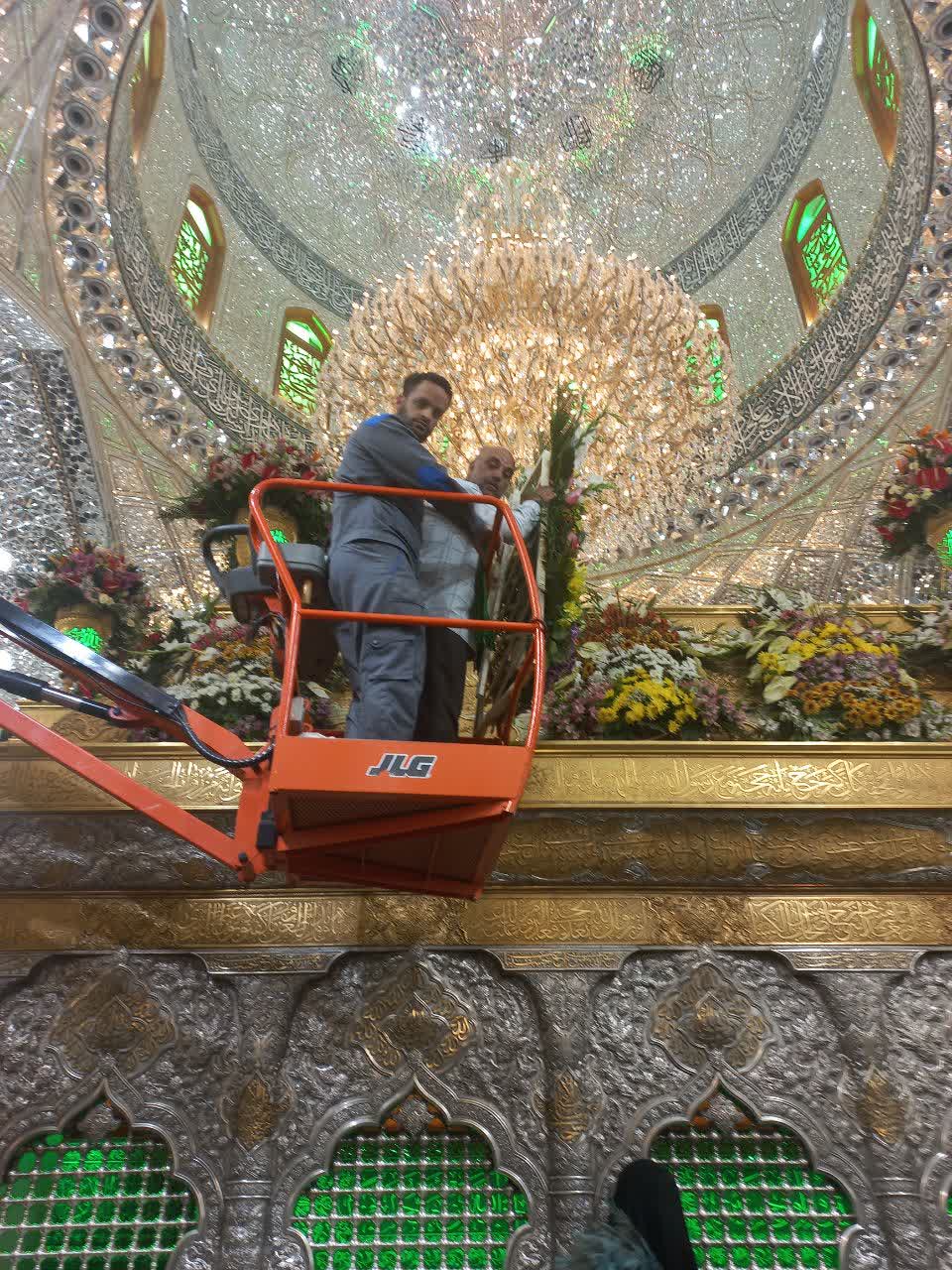 گل آرایی حرمین کربلا در ایام میلاد امام حسن مجتبی علیه السلام