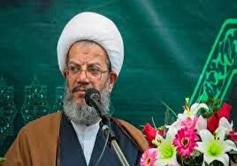 سلامت زائران در هوای گرم اربعین مورد توجه قرار گیرد