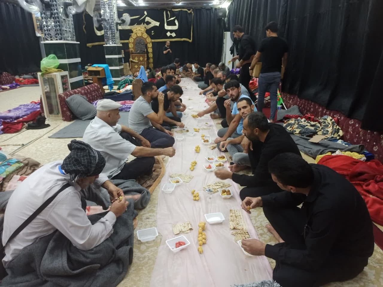 خدمات رسانی مواکب خوزستانی مستقر در عراق به زائران اربعین به روایت فیلم و عکس