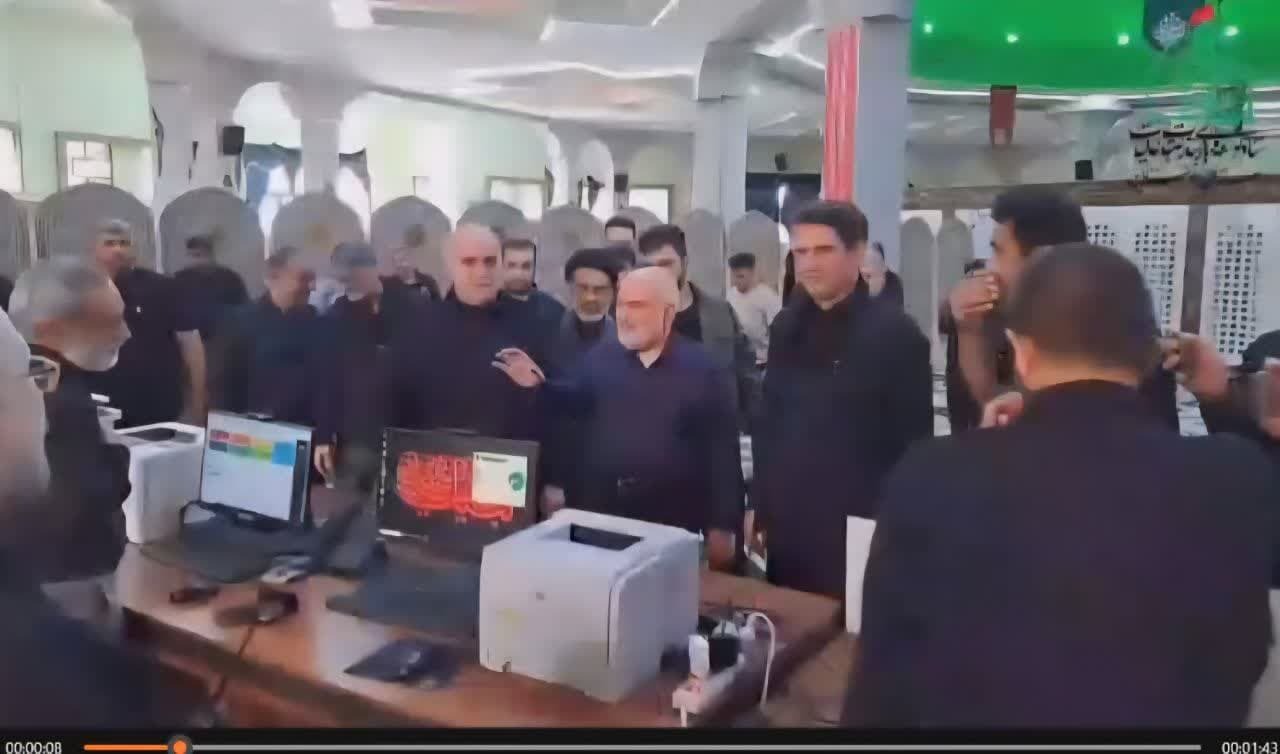 بازدید میدانی استاندار خوزستان از نحوه انتقال کامیون های بار مواکب