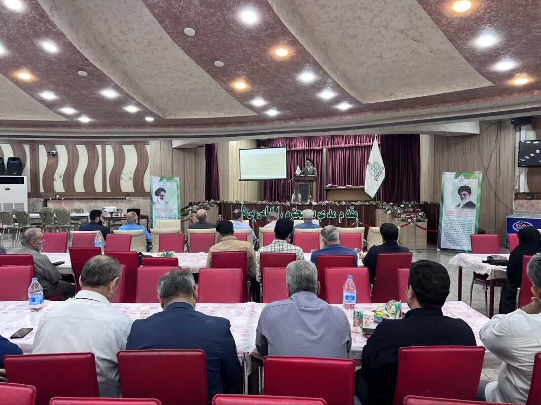 مراسم تجلیل از خادمین به روایت تصویر